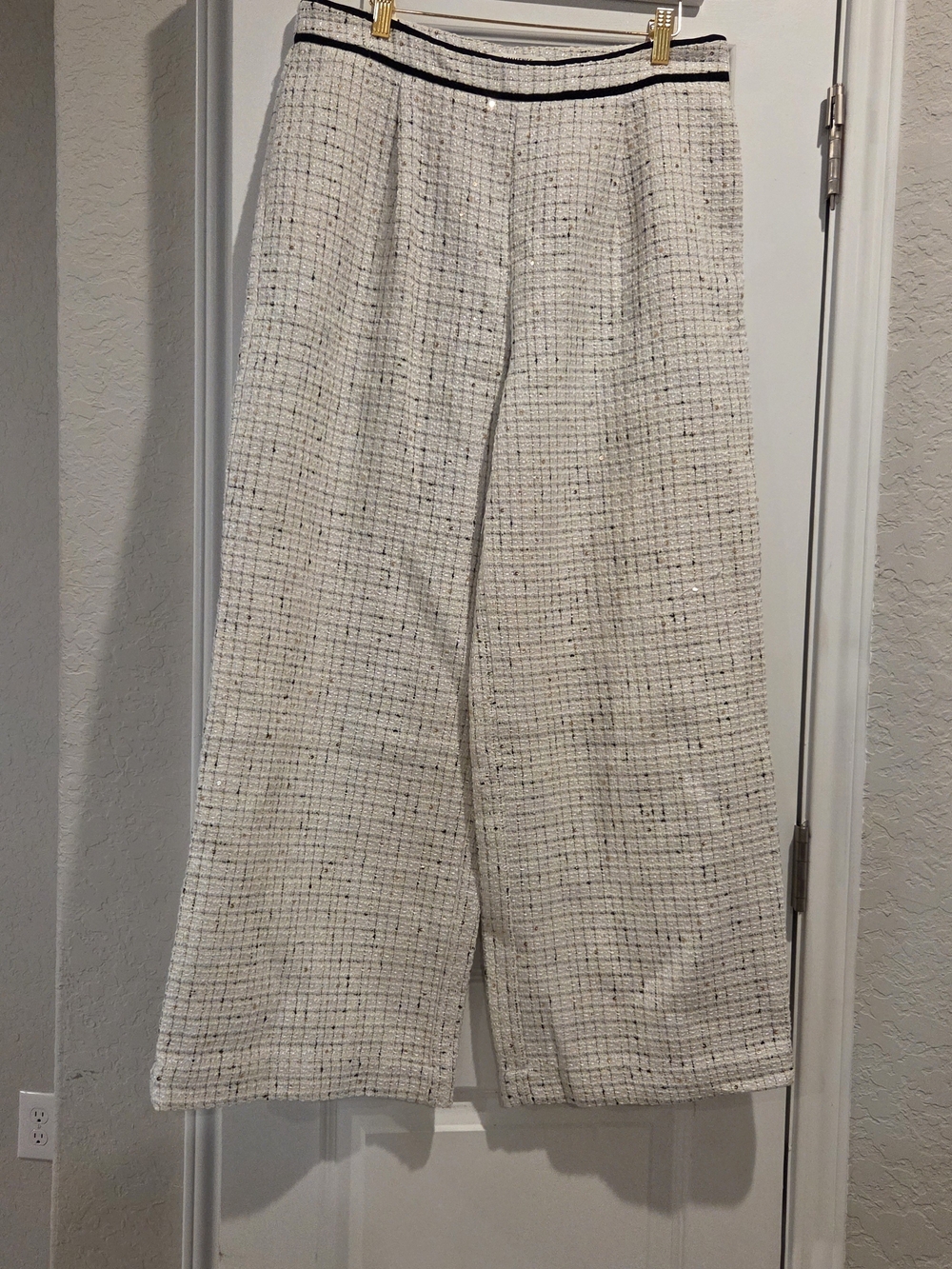 Commense Wide Leg Tweed Pants in Ivory with Black Trim Nwot